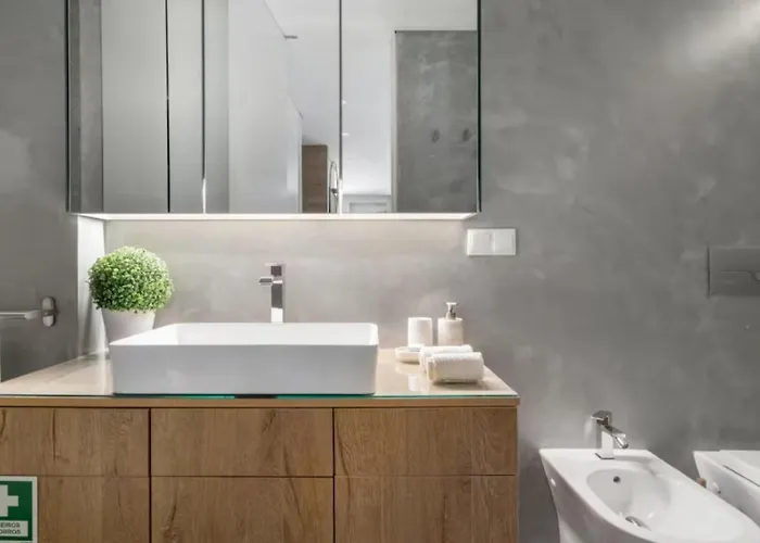 Contemporary Gem In Lisbon's Heart Лиссабон