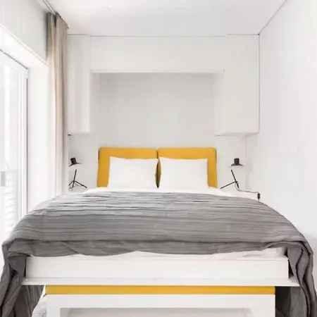 Contemporary Gem In Lisbon's Heart Apartmán *