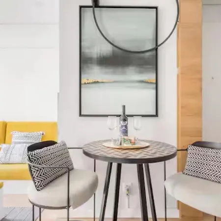 Contemporary Gem In Lisbon's Heart Appartement *