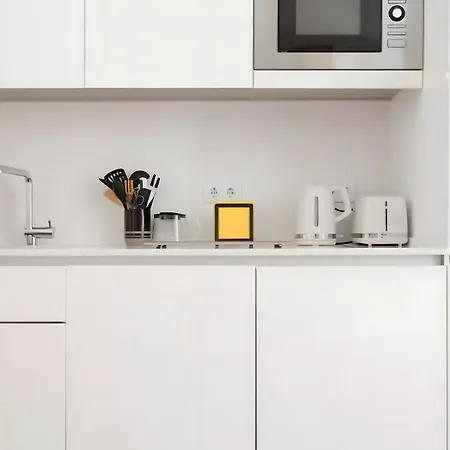 Contemporary Gem In Lisbon's Heart * Lizbona