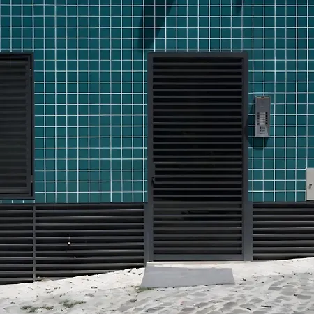 Contemporary Gem In Lisbon's Heart ליסבון